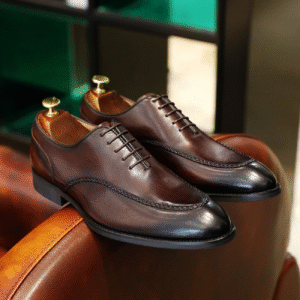 Apoussi Elegant Genuine Leather British Men's Dress Shoes – Classic Carved Design for Business, Formal, & Wedding Events